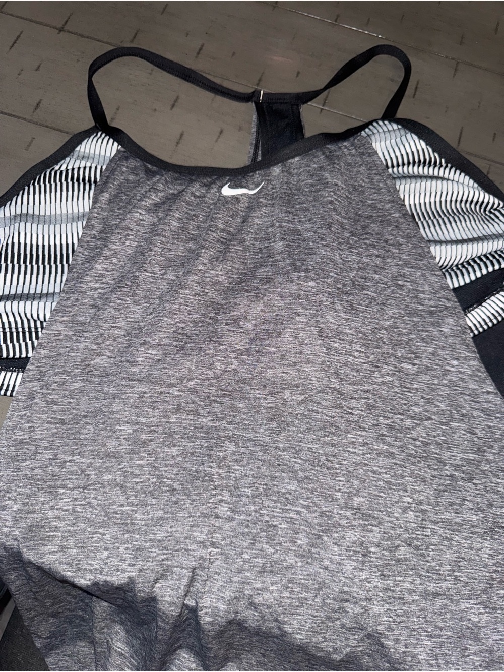 Nike Women’s Grey Strappy Athletic swim suit with to